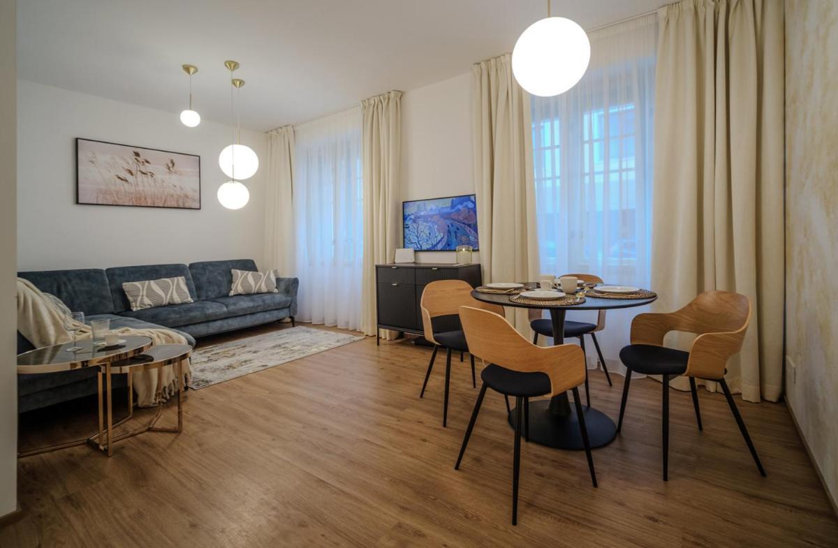 Apartman V Srdci Prahy Prague Exterior photo